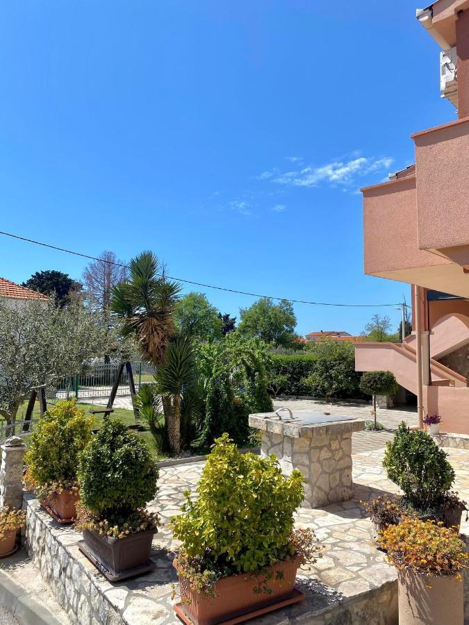 Apartmani Goga Биоград-на-Мору Экстерьер фото