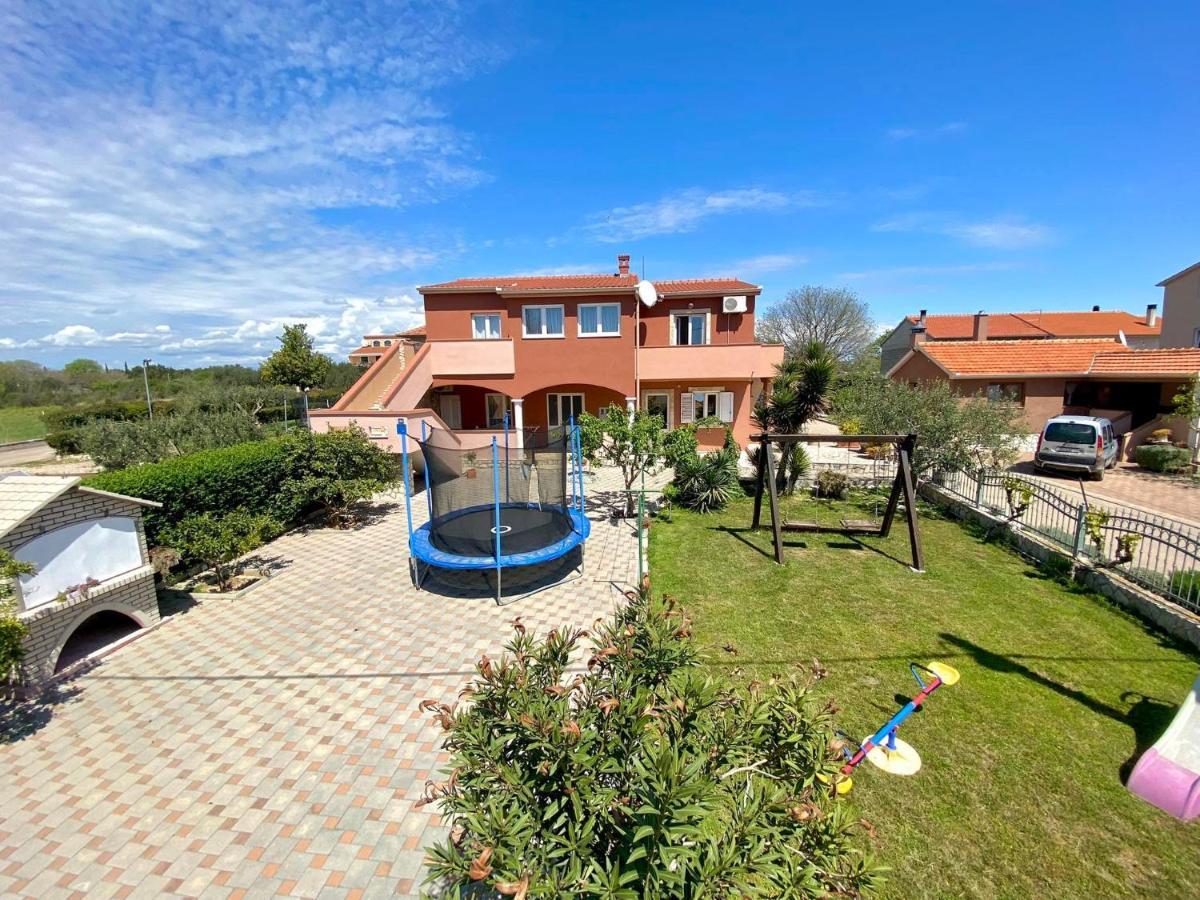 Apartmani Goga Биоград-на-Мору Экстерьер фото
