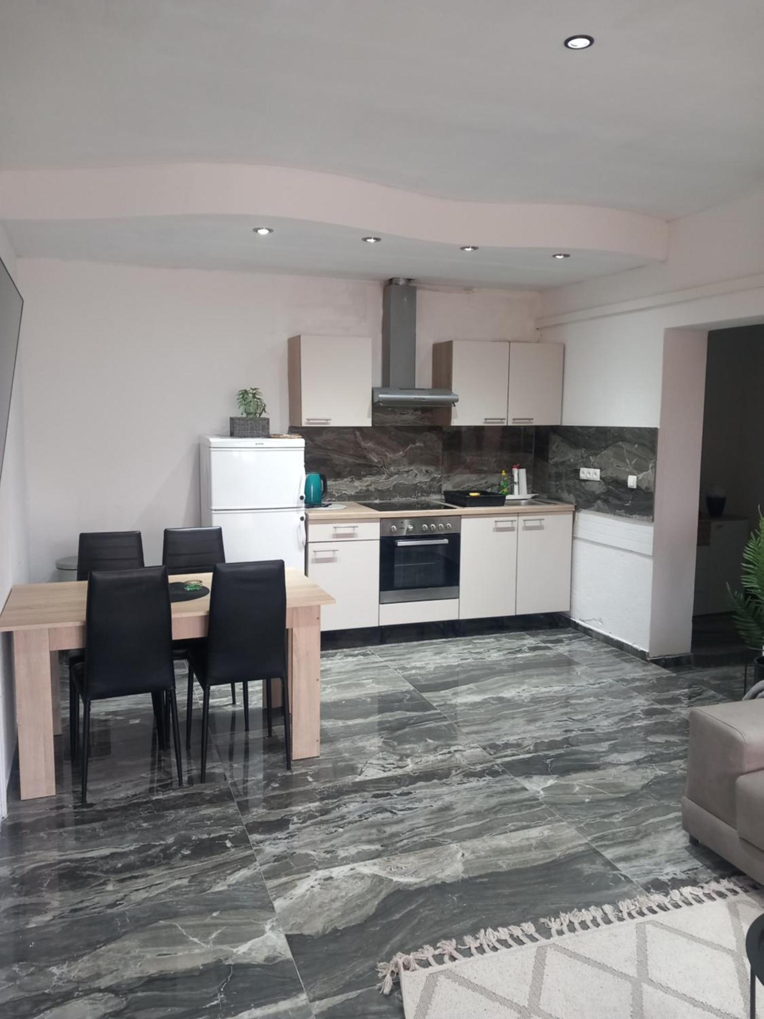 Apartmani Goga Биоград-на-Мору Экстерьер фото